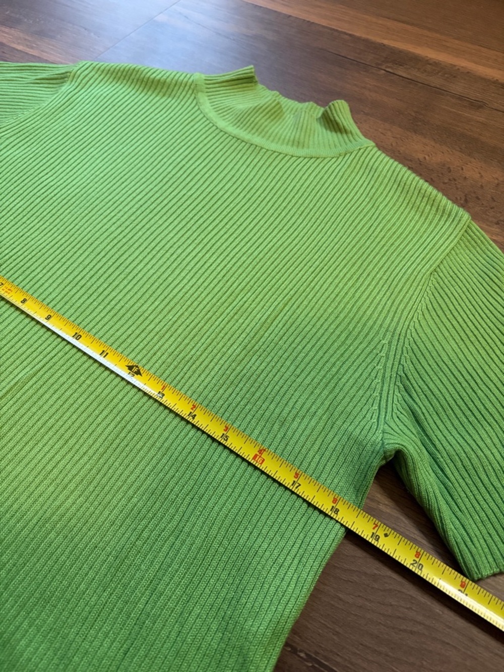 Sag Harbor Lime Green Ribbed Mock Neck Turtleneck Top Womens No Size Tag - Picture 4 of 6